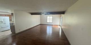 Move-In Ready! 605 E Maplewood St Gallery 3