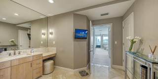 650 GOLDEN GATE Point Gallery 28