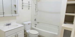 254 W Franklin St Gallery 9