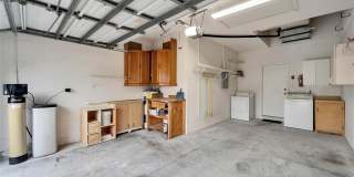 1032 RADISON Avenue Gallery 44