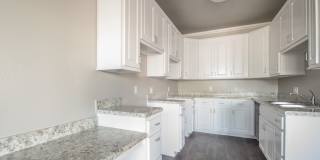 Hunter's Court Gallery 21