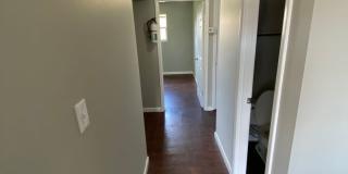 **Spacious 2 Bedroom | 1.5 Bath with Functional Layout** Gallery 4