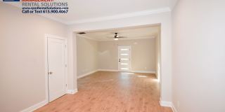 Luxury 2BR townhome in the heart of Murfreesboro- neighborhood pool, hi-speed internet included! Gallery 8