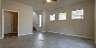 UT PRE LEASE: 2009 Remodeled 6 Bed / 3 Bath, Wood & Stained Concrete Floors, Custom High End Kitchen and Bathrooms, Just North of UT Gallery 14