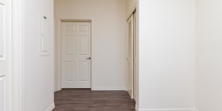 Midtown Apartments Gallery 12