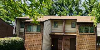 3 Bedroom 2.5 Bath Townhouse Gallery 1