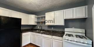 3464 Iowa St Gallery 3