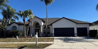 28724 Hanging Moss Loop Gallery 1