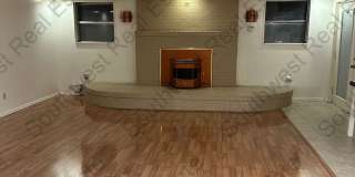 Spacious 3 bedroom, 2 bathroom Home. PET FRIENDLY! Gallery 3