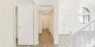 Spacious 4BR House in Redlands Gallery 14