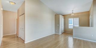2305 W Horizon Ridge Parkway Gallery 11