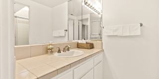 3616 The Strand Gallery 29