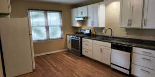 Bungalow Style w/  " Lots of New " Gallery 5