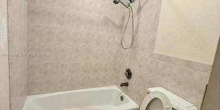 801 NE 199th St Gallery 12