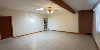 AVAILABLE NOW! 3 Bedroom, 2 Bath Huge Home Gallery 25