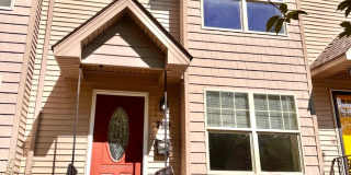 NEWER CONSTRUCTION - THREE BEDROOM TOWNHOME NEWER CONSTRUCTION - THREE BEDROOM TOWNHOME Gallery 1