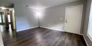 2293 - Mill Run Gallery 13
