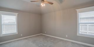 Prime Location! New build, 4 bed/ 2 bath! Gallery 21