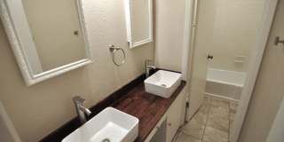 Beautiful Austin condo in amazing location! Gallery 14