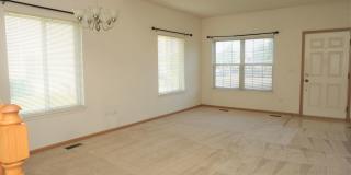 Beautiful and cozy 3 bedroom home with 2.1 bath Gallery 12