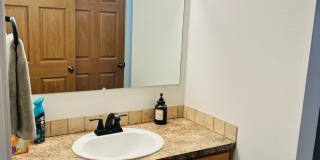 Charming Condo in Terrific Salmon Creek Location Gallery 18