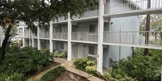 109 Oyster Bay Cir Gallery 1