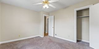 Beautiful Townhome on Anderson Gallery 13