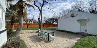 Charming 3 Bedroom Home Near Woodlawn Lake in Central San Antonio Gallery 19