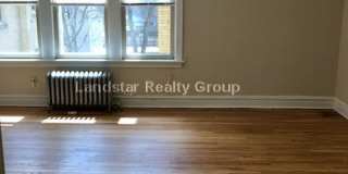 2952 West Belle Plaine Gallery 2