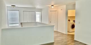 2375 Stoughton Circle Gallery 7
