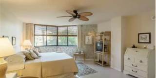 5880 Midnight Pass Road Gallery 34