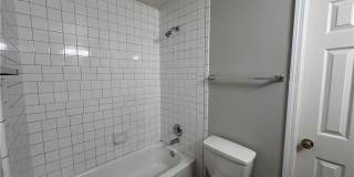 502 Oakwood Court Gallery 17