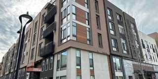 Luxury New Build with 2 En-Suites | Quartz Kitchen | Prime Fremont Location Gallery 1
