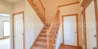 Spacious 4-Bedroom Johnston Home with 3-Car Garage Gallery 3