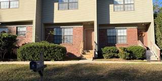 2 Story Townhome on the Eastside avail NOW! Gallery 1