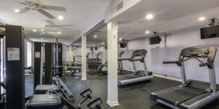 The Summit at Avent Ferry Gallery 39