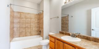 Oceanaire Apartments Gallery 12