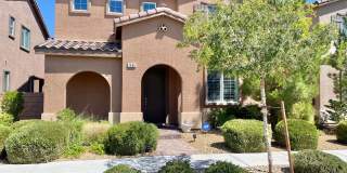 Ultra-Efficient 3 Bed / 2.5 Bath Inspirada Home with Fully Paid-Off Solar Panels! Gallery 1