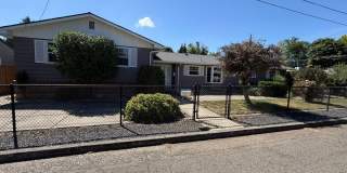 3 Bedroom on Large corner lot! 3 Bedroom on Large corner lot! Gallery 35