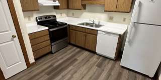 2 Bedroom 2 Bathroom Condo! Gallery 3