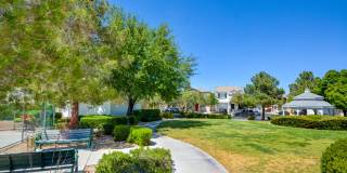 2 Story 2 Bedroom Gated Community Amazing Location Gallery 38
