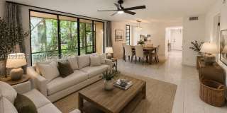 400 Commodore Dr Gallery 1