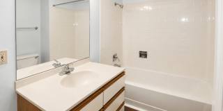 Coach House Apartments Gallery 28