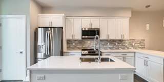 New Construction! Spacious Modern Townhome in Edmonds. New Construction! Spacious Modern Townhome in Edmonds. Gallery 4
