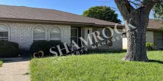 Richland Mall Area Duplex Gallery 1