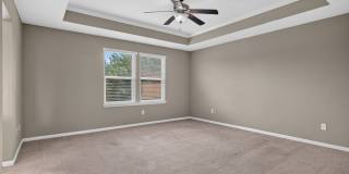 Large 4 bedroom home in Oakleaf Gallery 24