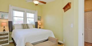 WINTER RENTAL: Two Beaches Cottage Gallery 23