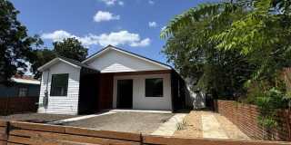 105 Forrest Gallery 3