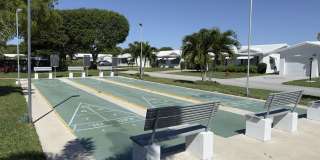 Lakefront 2BR Home in 55+ Leisureville Community Gallery 37