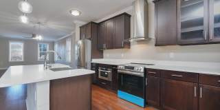 412 WOODCREST Drive SE Gallery 12
